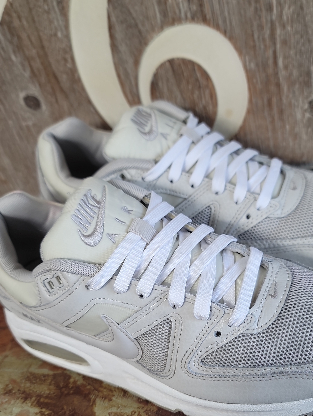 Nike Wmns Air Max Command "Light Bone/White" Wmns 9.5 Good Condition - Picture 6 of 12